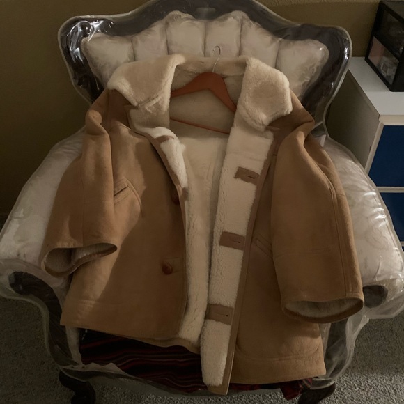 Jacket - Picture 2 of 4